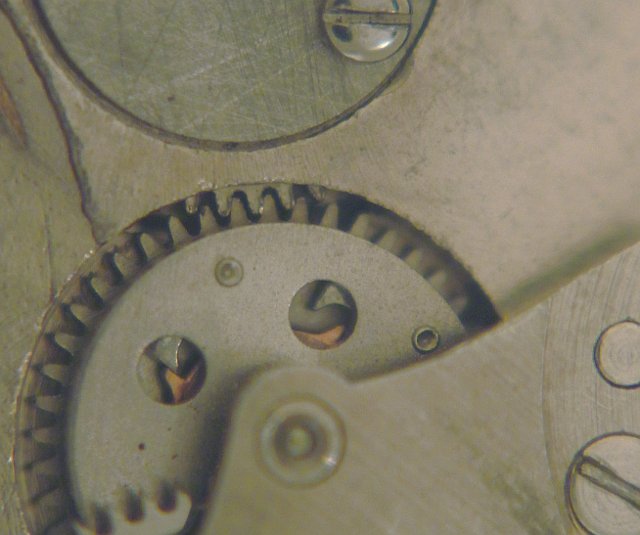 AS 1580: Oscillating weight in contact