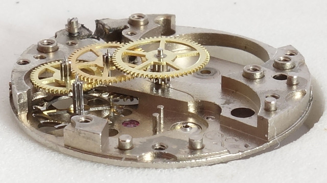Bifora 70A: side view of the gear train