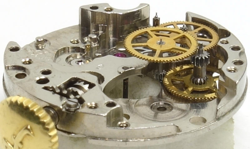 side view of the gear train ETA 2412: side view of the gear train