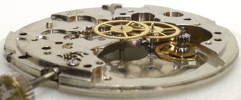 side view of the gear train ETA 2472: side view of the gear train