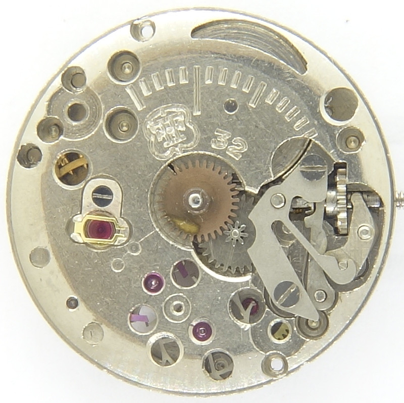 FHF 32: Dial side