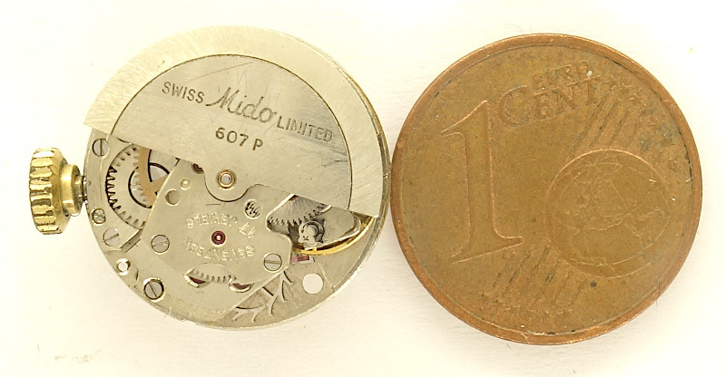 comparison with an Euro-Cent coin