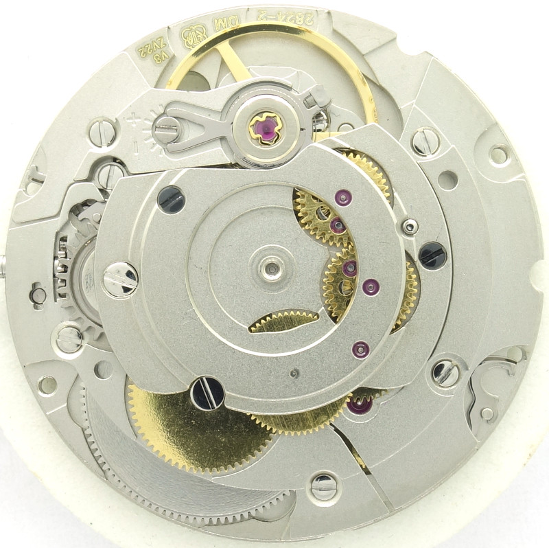 w/o oscillating weight Sea-Gull ST2130: w/o oscillating weight