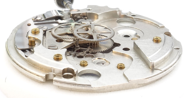 Seiko 7S26A: side view of the gear train