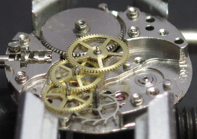 side view of the gears