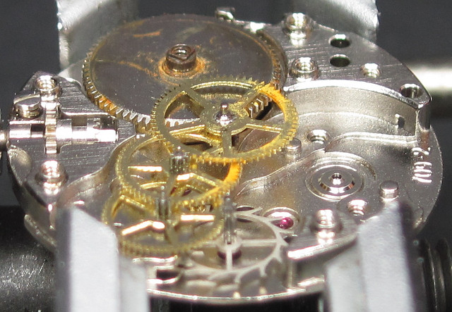 Tissot 709-2: side view of the gears