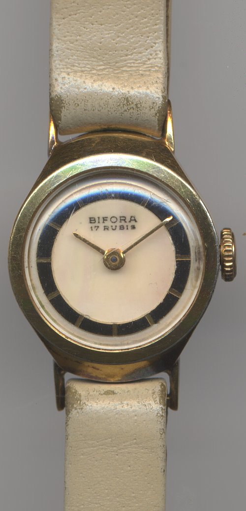 Bifora ladies' watch with mother of pearl dial